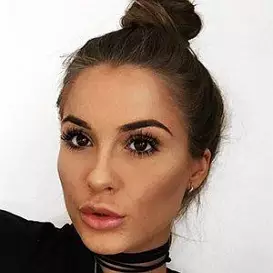 Nadia Walker net worth