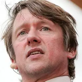 Tom Walker net worth