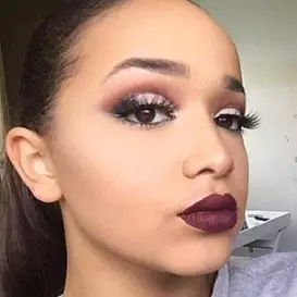 Khadijah Warren net worth