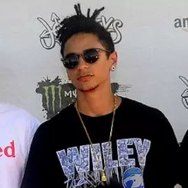 Dani Washington net worth