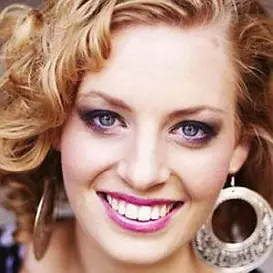 Emma Watkins net worth