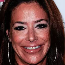 Claudia Wells net worth