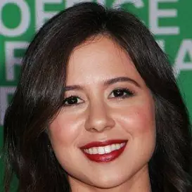 Chloe Wepper net worth