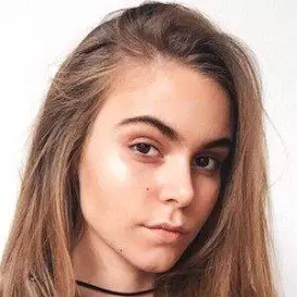 Amberleigh West net worth