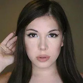 Blaire White net worth