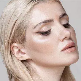 Cali White net worth