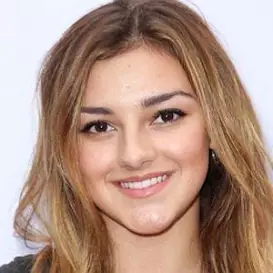 Alexis Wilkins net worth