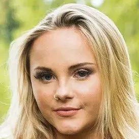 Riley Williamson net worth