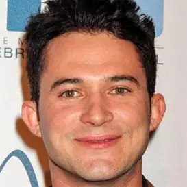 Justin Willman net worth