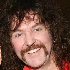 Wally Wingert net worth