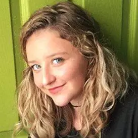 Avery Winter net worth