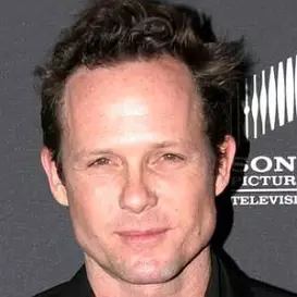 Dean Winters net worth