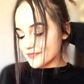 Julia Wolczynska net worth