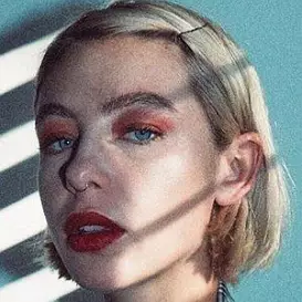 Jessica Woodley net worth