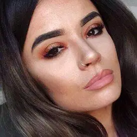 Leigh Woodman net worth