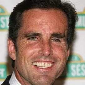 Bob Woodruff net worth