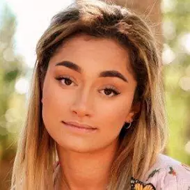 Tina Woods net worth