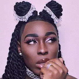 Wot Dennis net worth