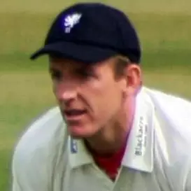 Damien Wright net worth