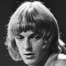 Robert Wyatt net worth