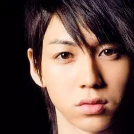 Tomo Yanagishita net worth