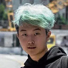 Jeffrey Yang net worth