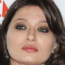 Nurgul Yesilcay net worth