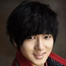 Yesung net worth