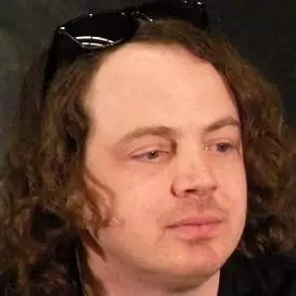 Aaron Yonda net worth