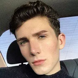 Dion Yorkie net worth