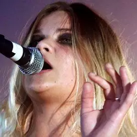 Daisy Dares You net worth