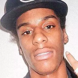 Young Smoke net worth