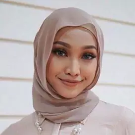 Fala Zainal net worth