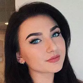 Elizabeth Zaks net worth