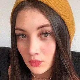 Valentina Zarate net worth