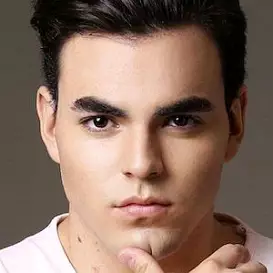 Adriano Zendejas net worth