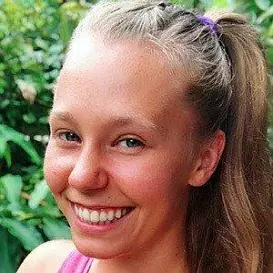 Zwariowani net worth